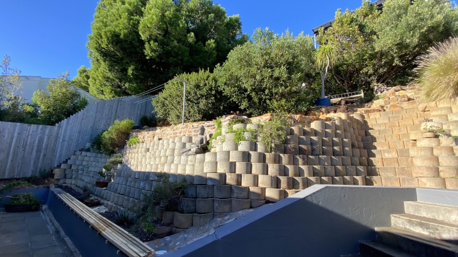 3 Bedroom Property for Sale in Simons Kloof Western Cape